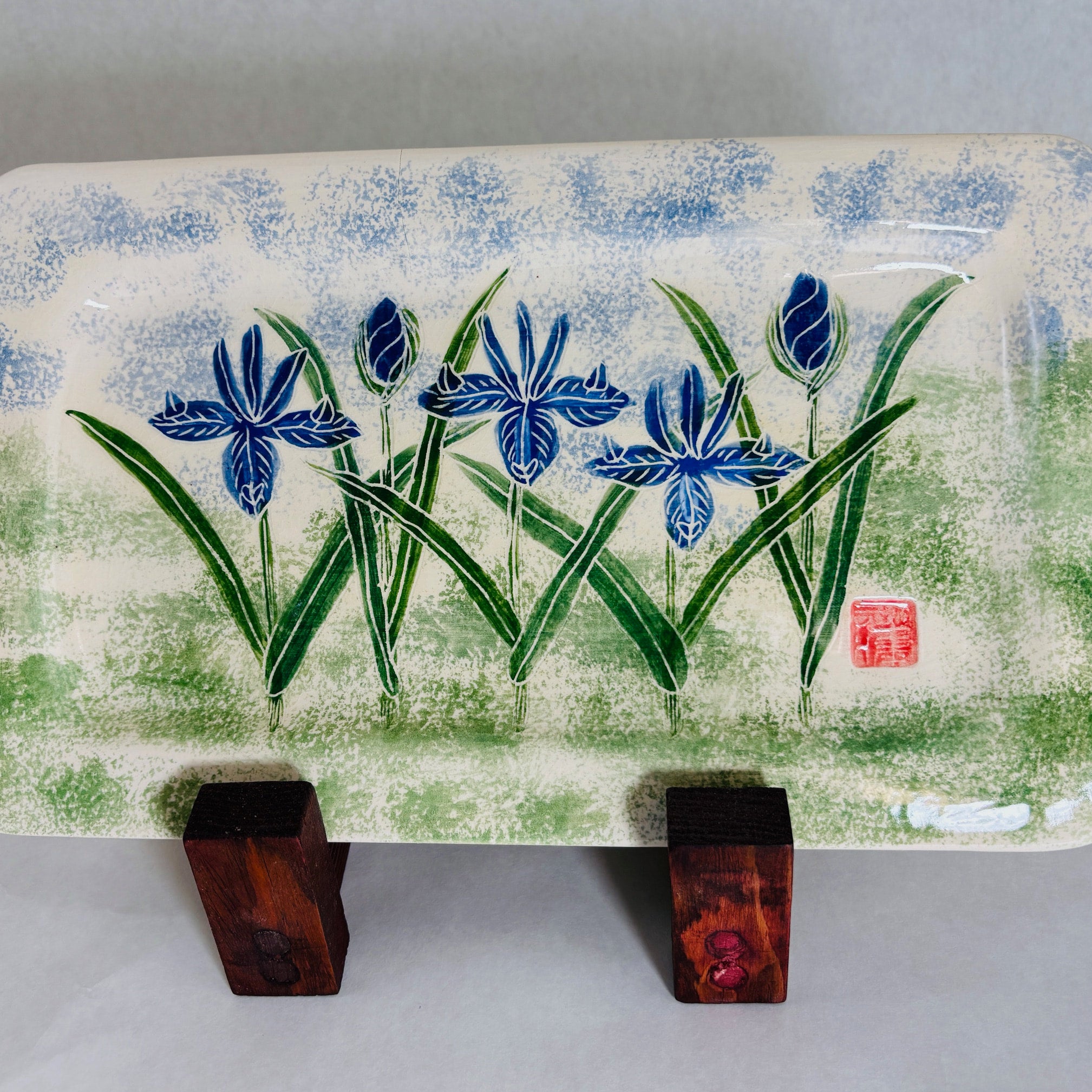 iris-rectangular-plate-shichishima-ceramics